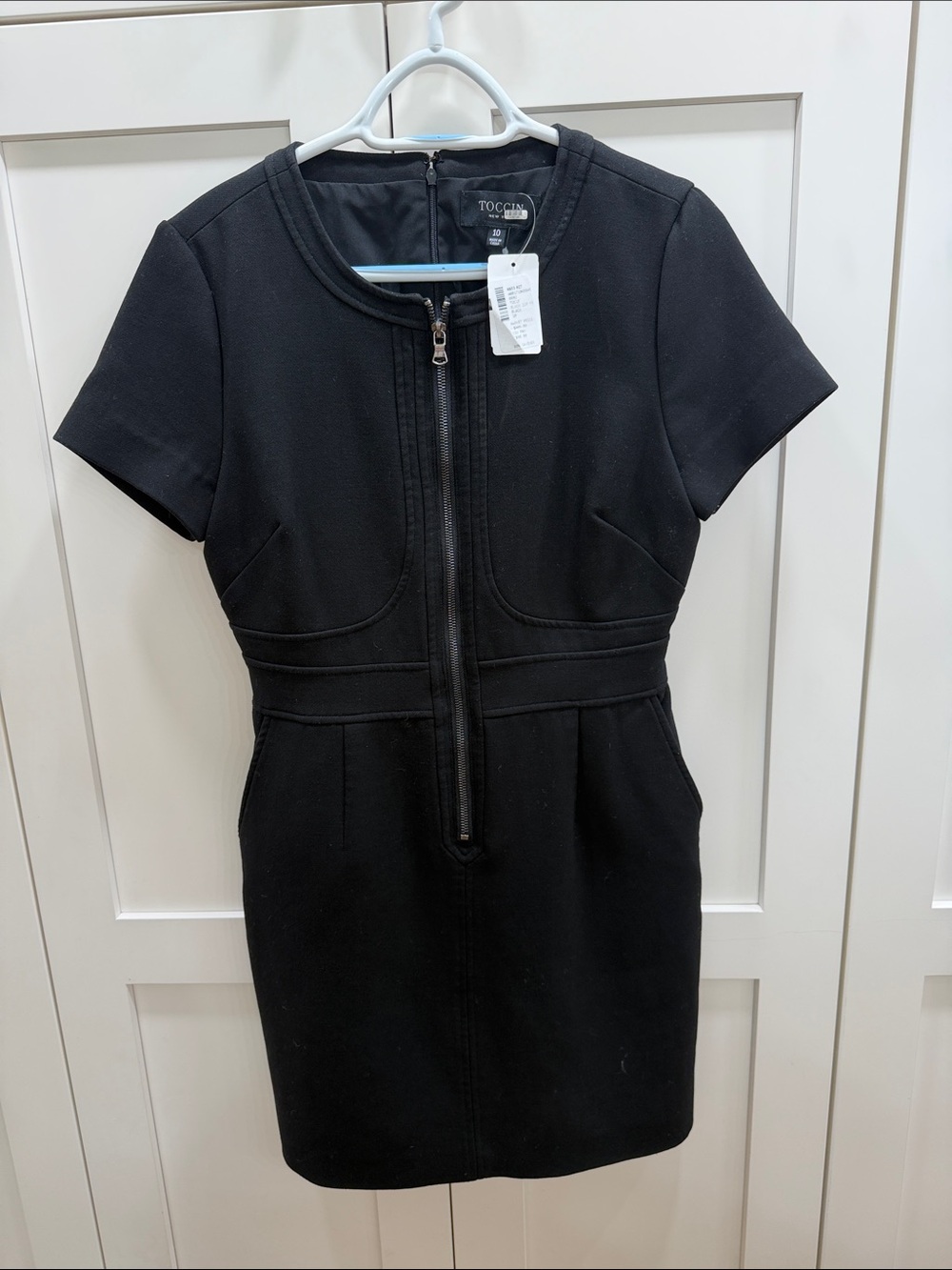 Toccin Black Short-Sleeve Zip Sheath Dress